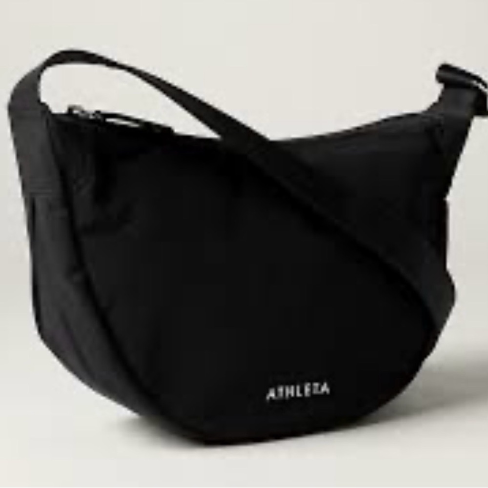 NWT Athleta All About Crossbody Bag in Black - Picture 7 of 7